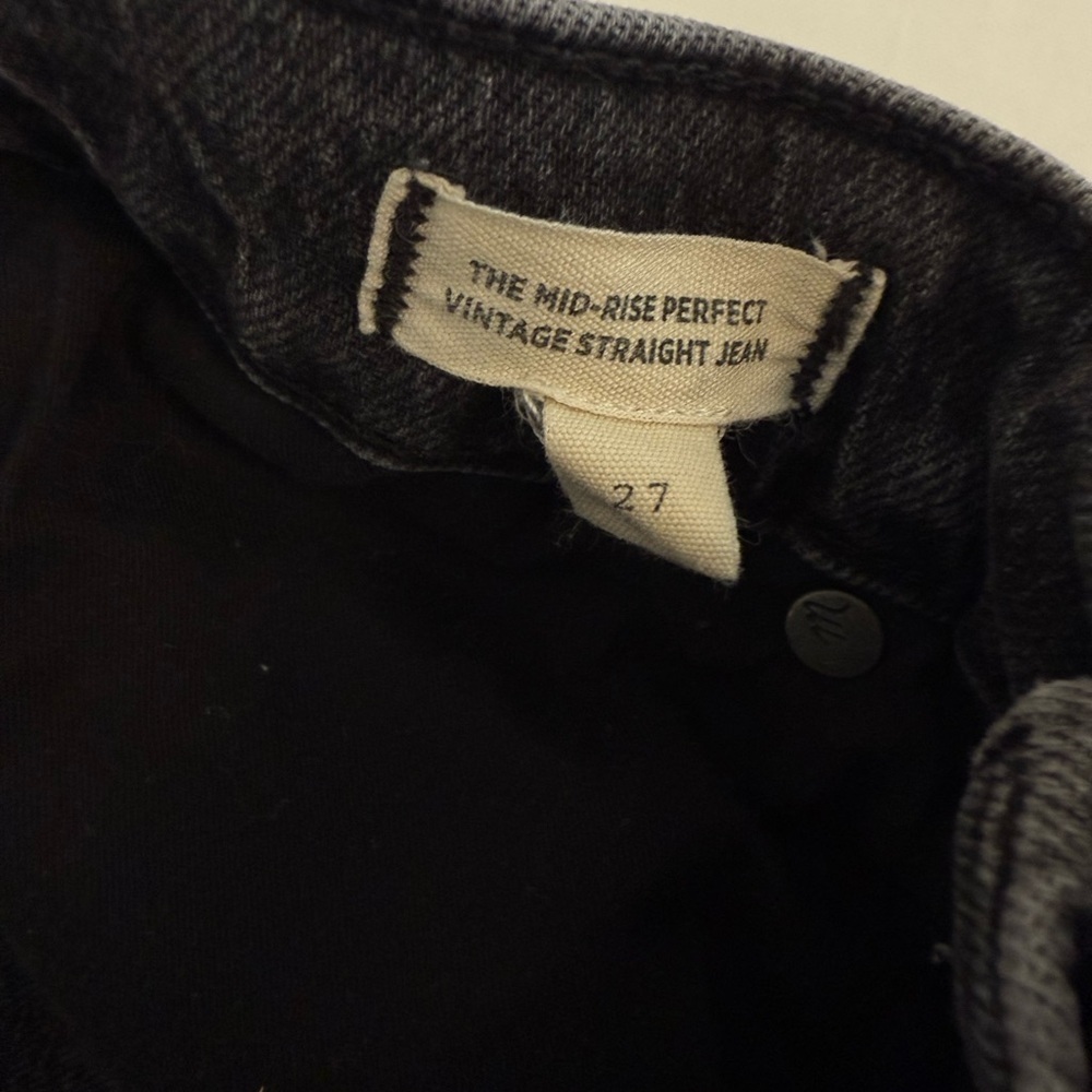 Madewell The Mid-Rise Perfect Vintage Straight Jeans Black Rosella Ripped - Picture 9 of 9